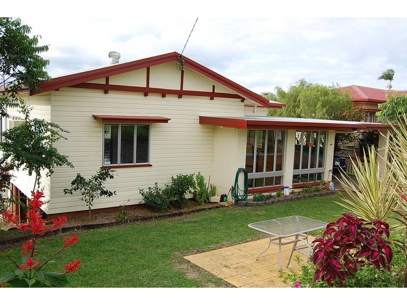 East Innisfail QLD 4860
