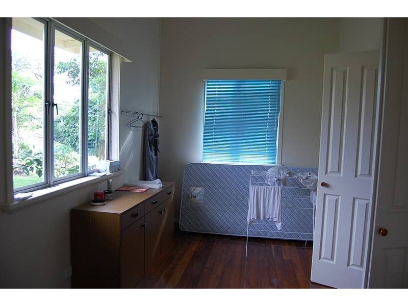 East Innisfail QLD 4860