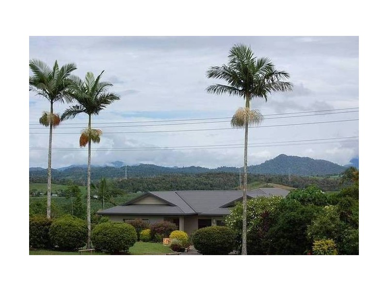 272b Palmerston High Way, Belvedere QLD 4860