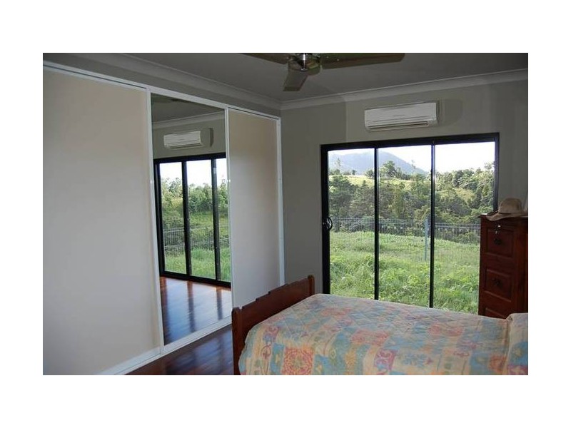 527 Donkin Road, Mena Creek QLD 4871