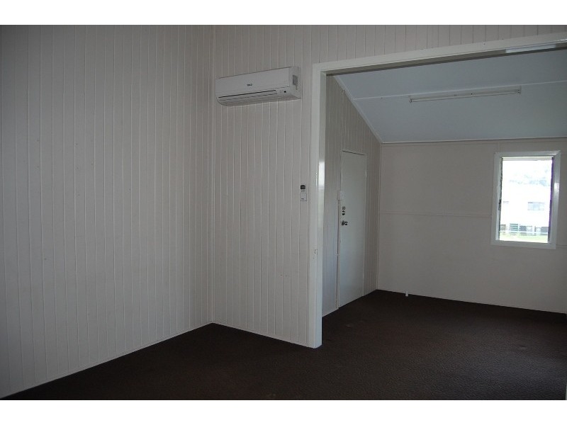 1/10 Charles Street, Innisfail QLD 4860