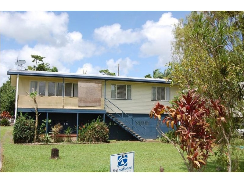 8 Oak Street, Innisfail QLD 4860