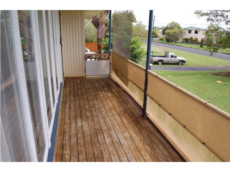 8 Oak Street, Innisfail QLD 4860