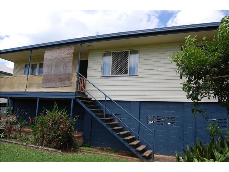 8 Oak Street, Innisfail QLD 4860