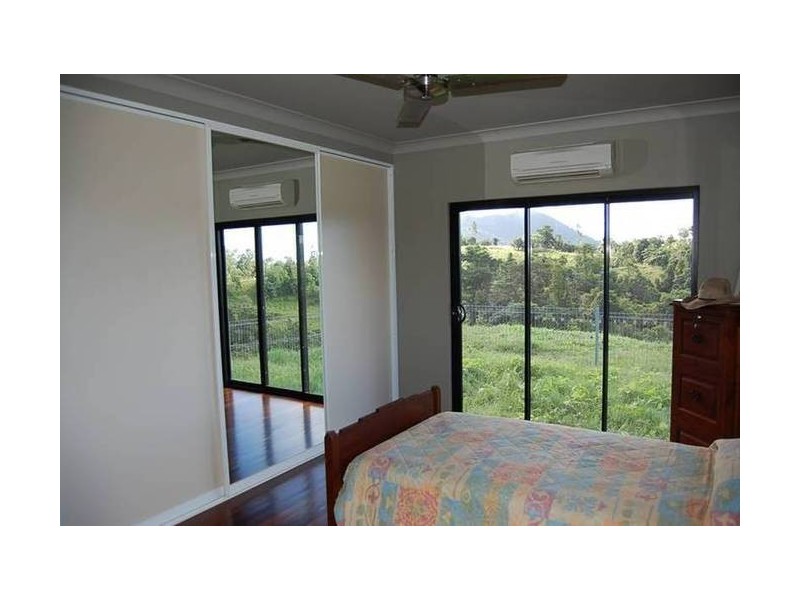 527 Donkin Road, Mena Creek QLD 4871