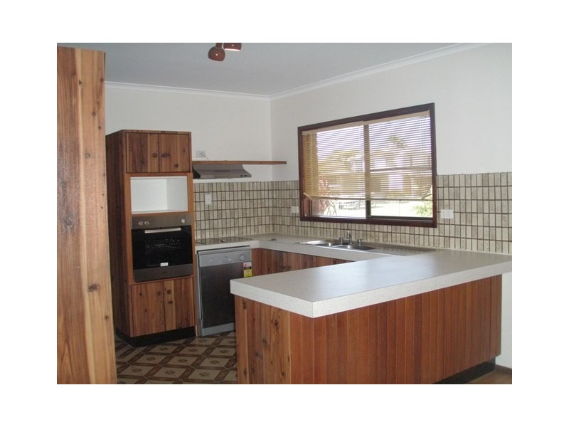 1 Patrick Parade, Innisfail QLD 4860