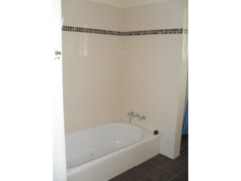 8 Moretto Street, Babinda QLD 4861