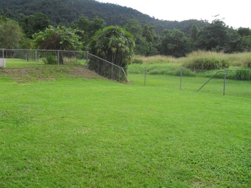 8 Moretto Street, Babinda QLD 4861