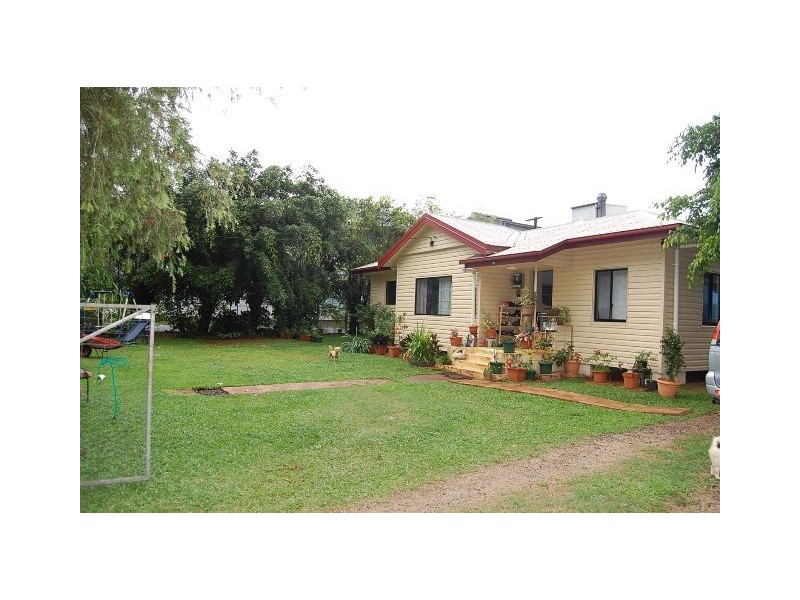 3 Gray Street, Wangan QLD 4871
