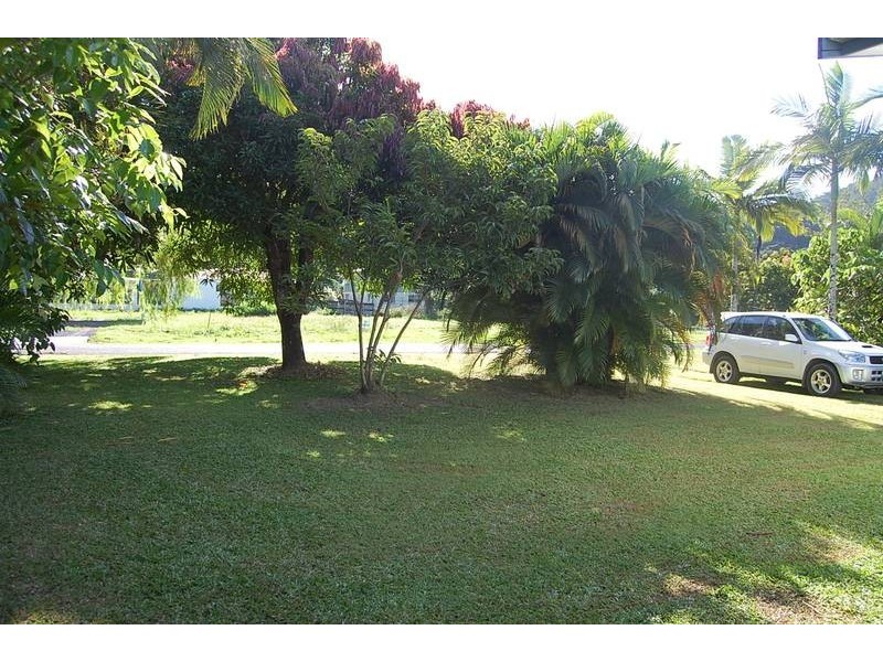 Flying Fish Point QLD 4860