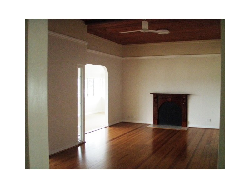 15 Benwell Street, Innisfail QLD 4860