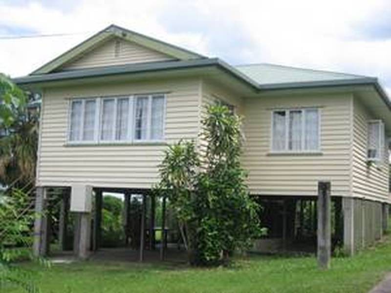 55 Laurie Street, Innisfail QLD 4860