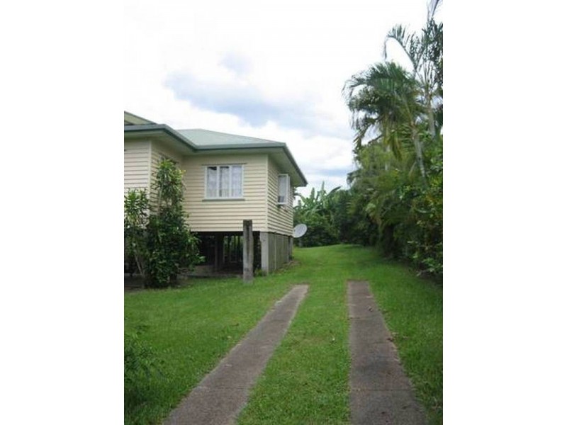 55 Laurie Street, Innisfail QLD 4860