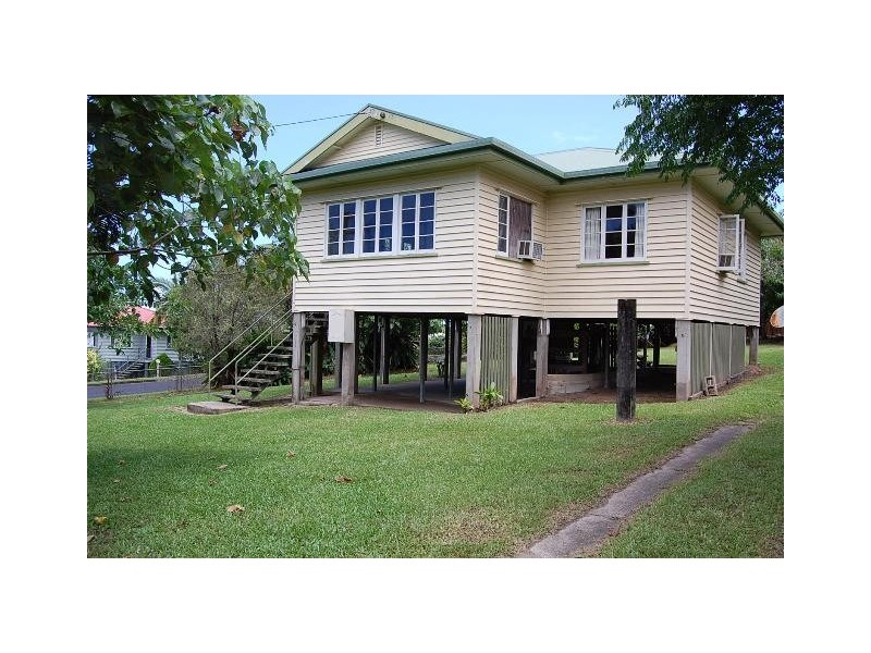 55 Laurie Street, Innisfail QLD 4860