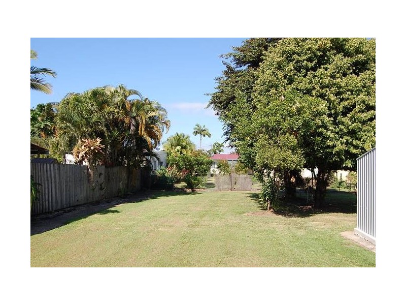 6 Gowrie Street, Mourilyan QLD 4858