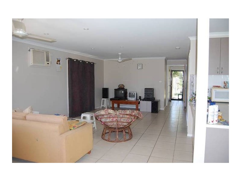 Kurrimine Beach QLD 4871