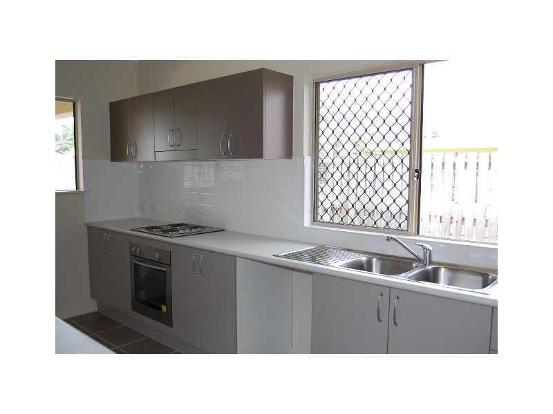 5 Tom Carr Close, Cairns QLD 4870