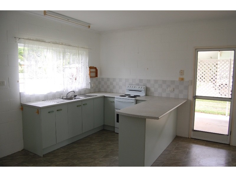 26 Paperbark Street, Bramston Beach QLD 4871