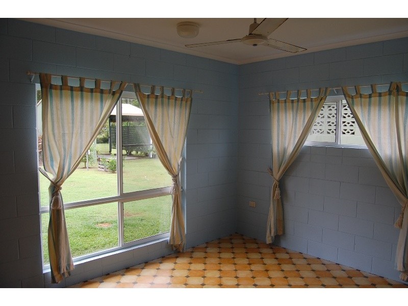 26 Paperbark Street, Bramston Beach QLD 4871