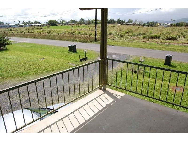 1/68 Howe Street, East Innisfail QLD 4860