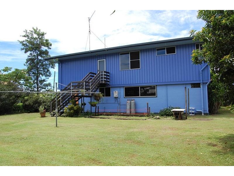 2 Bindon Street, Flying Fish Point QLD 4860