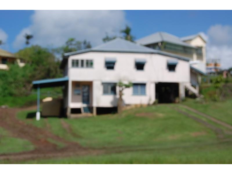 1/3 Coronation, East Innisfail QLD 4860