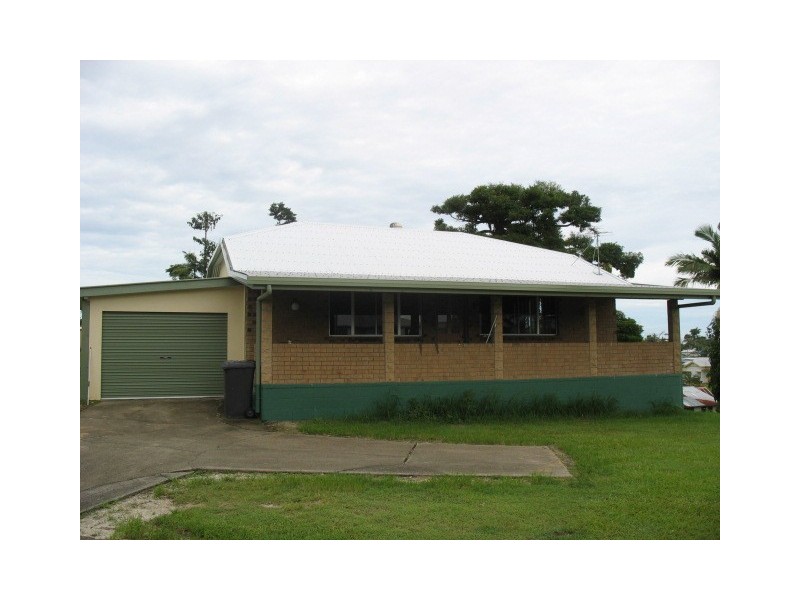 67 Mourilyan Rd, East Innisfail QLD 4860