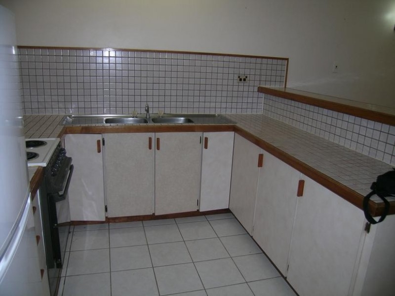 4/8 Bon Villa Avenue, Innisfail QLD 4860