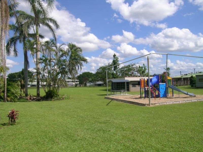 4/8 Bon Villa Avenue, Innisfail QLD 4860