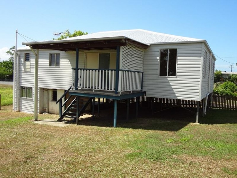 16 Bartle Street, East Innisfail QLD 4860