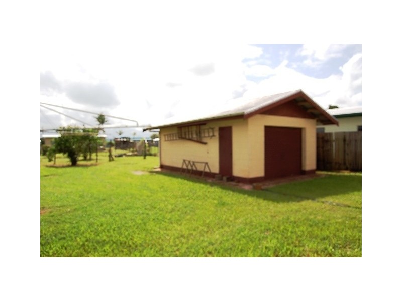 19 Shay, Wangan QLD 4871