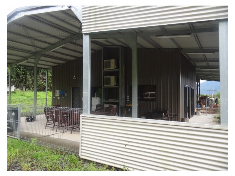 2a Bruce Highway, Deeral QLD 4871