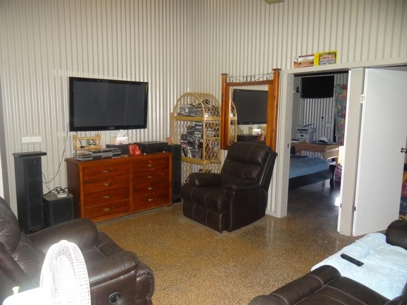 2a Bruce Highway, Deeral QLD 4871