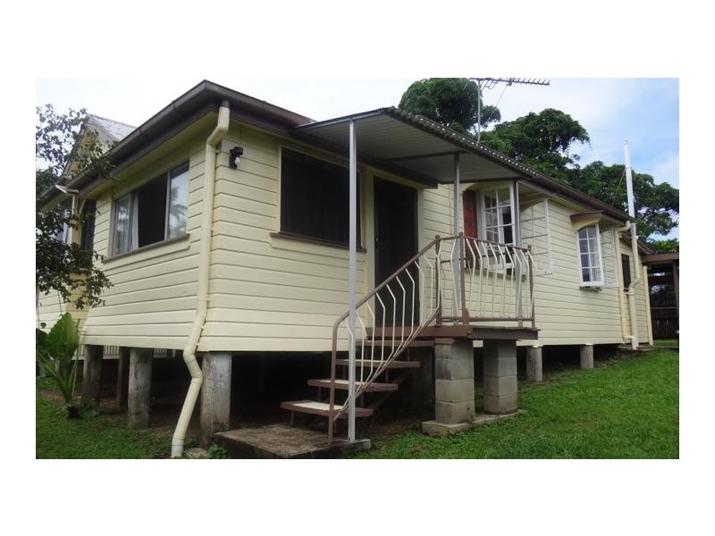 20 Mary st, East Innisfail QLD 4860