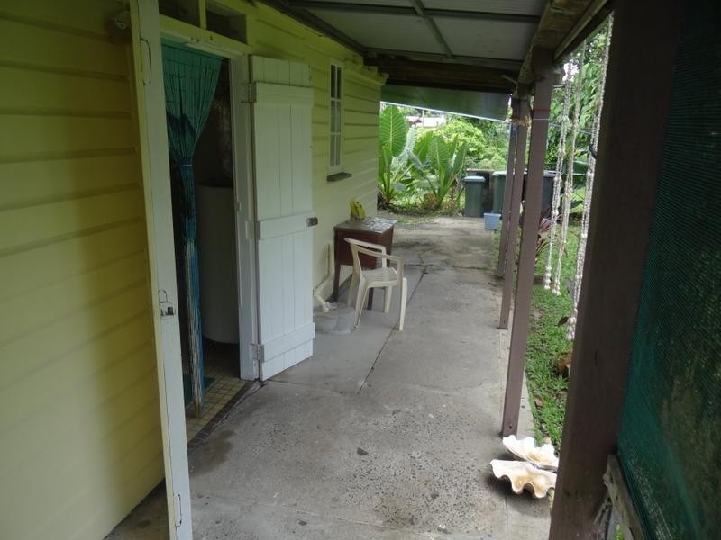 20 Mary st, East Innisfail QLD 4860