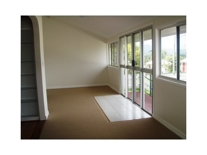 15 Benwell Street, Innisfail QLD 4860