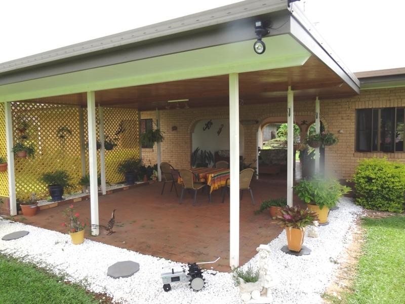 333 Palmerston Highway, Stoters Hill QLD 4860