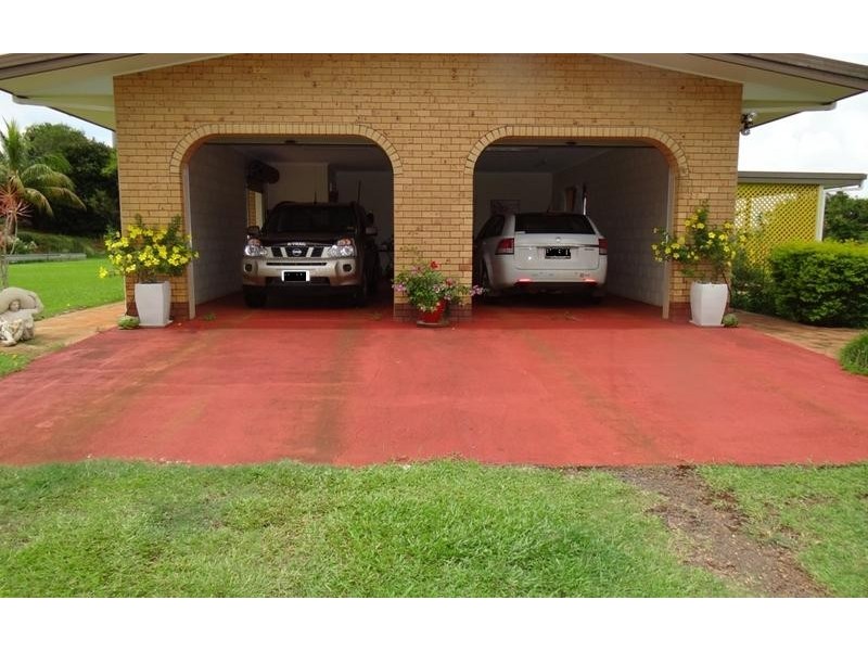 333 Palmerston Highway, Stoters Hill QLD 4860