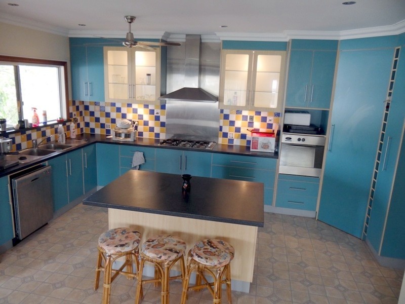 9 MARTIN, East Innisfail QLD 4860