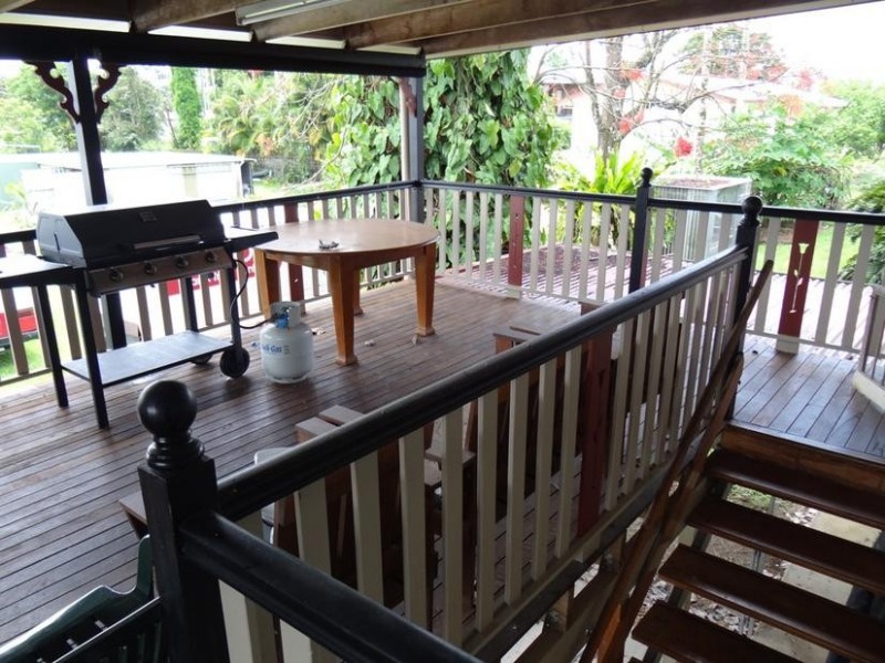 9 MARTIN, East Innisfail QLD 4860