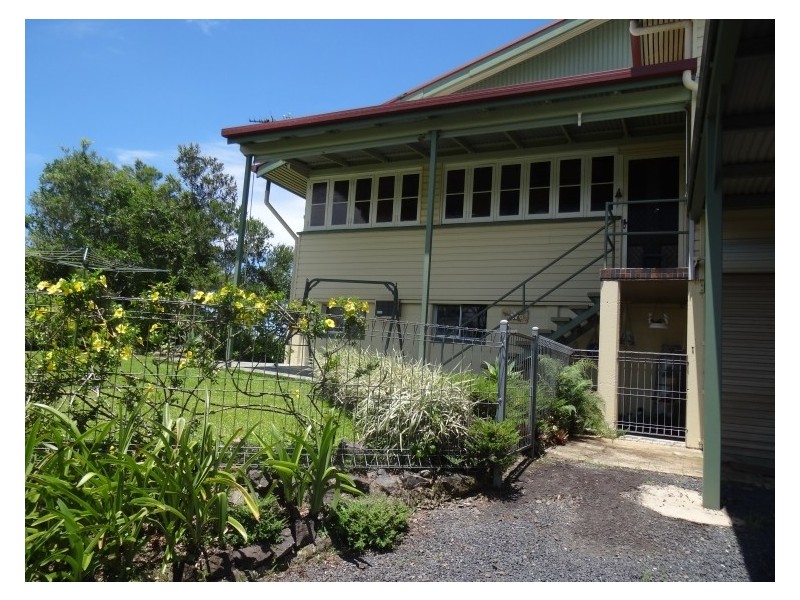 East Innisfail QLD 4860