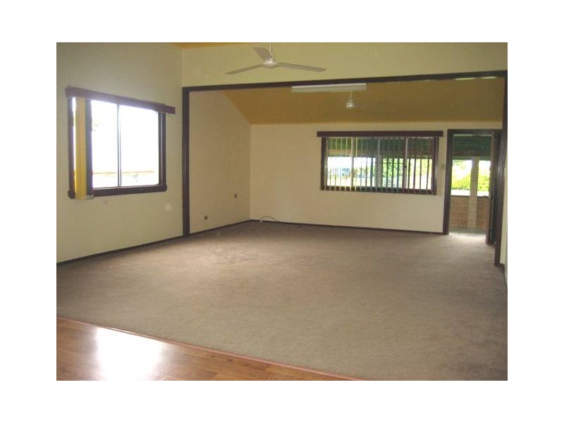 East Innisfail QLD 4860