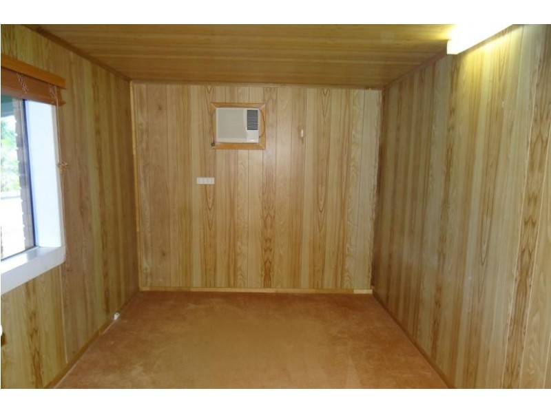 East Innisfail QLD 4860