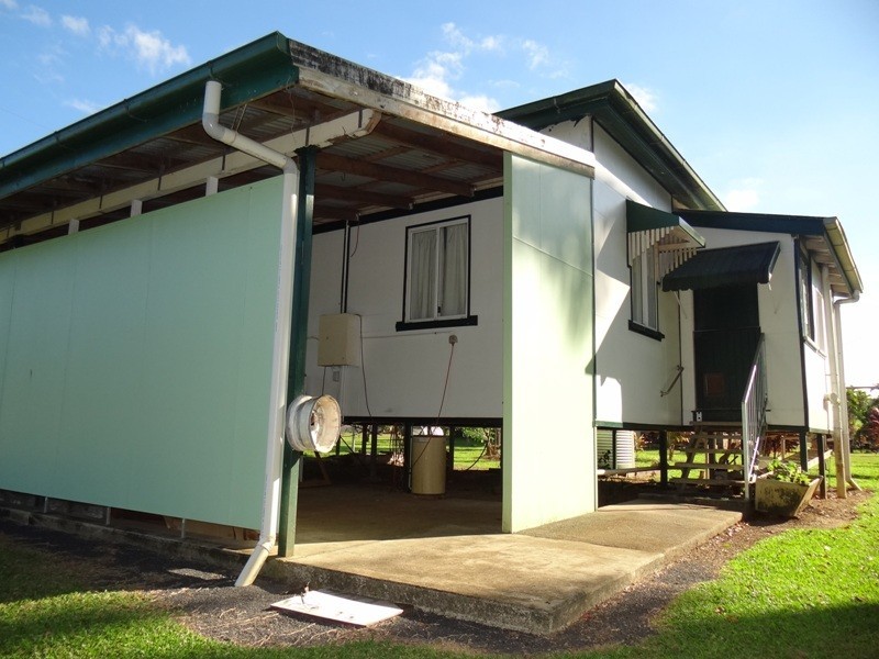 7 Gibson Road, Bombeeta QLD 4871