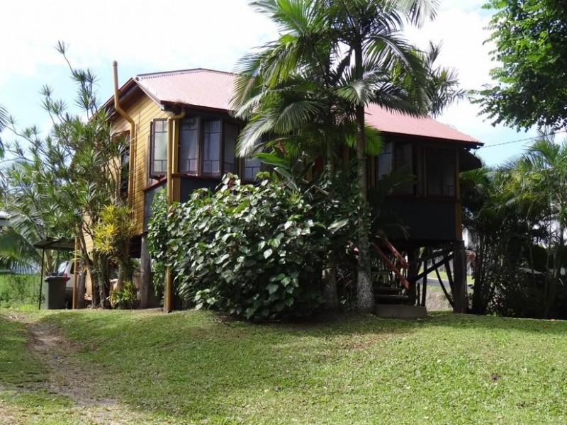 East Innisfail QLD 4860
