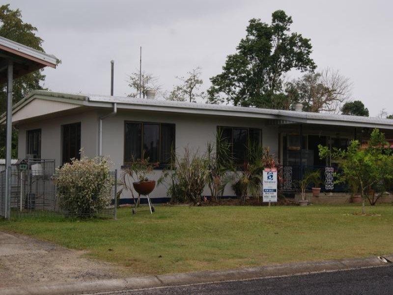 11 Cahill Road, East Innisfail QLD 4860