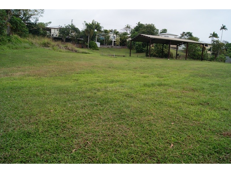 30 Cahill St, Innisfail QLD 4860