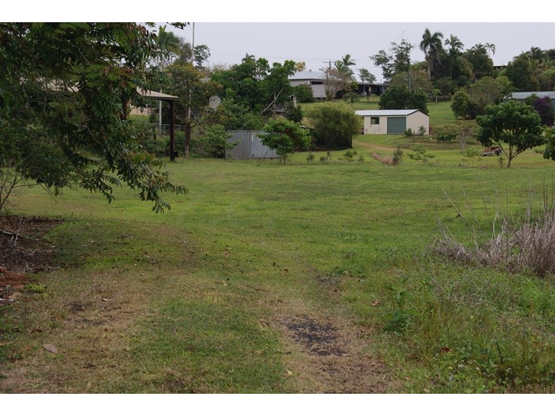 30 Cahill St, Innisfail QLD 4860