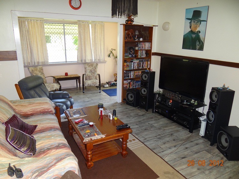 22 MAUDE ST, Flying Fish Point QLD 4860