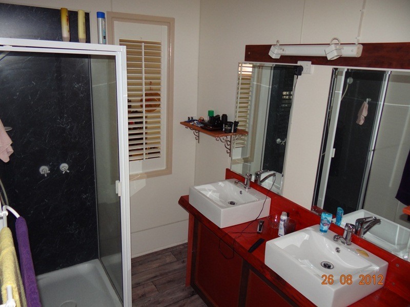 22 MAUDE ST, Flying Fish Point QLD 4860